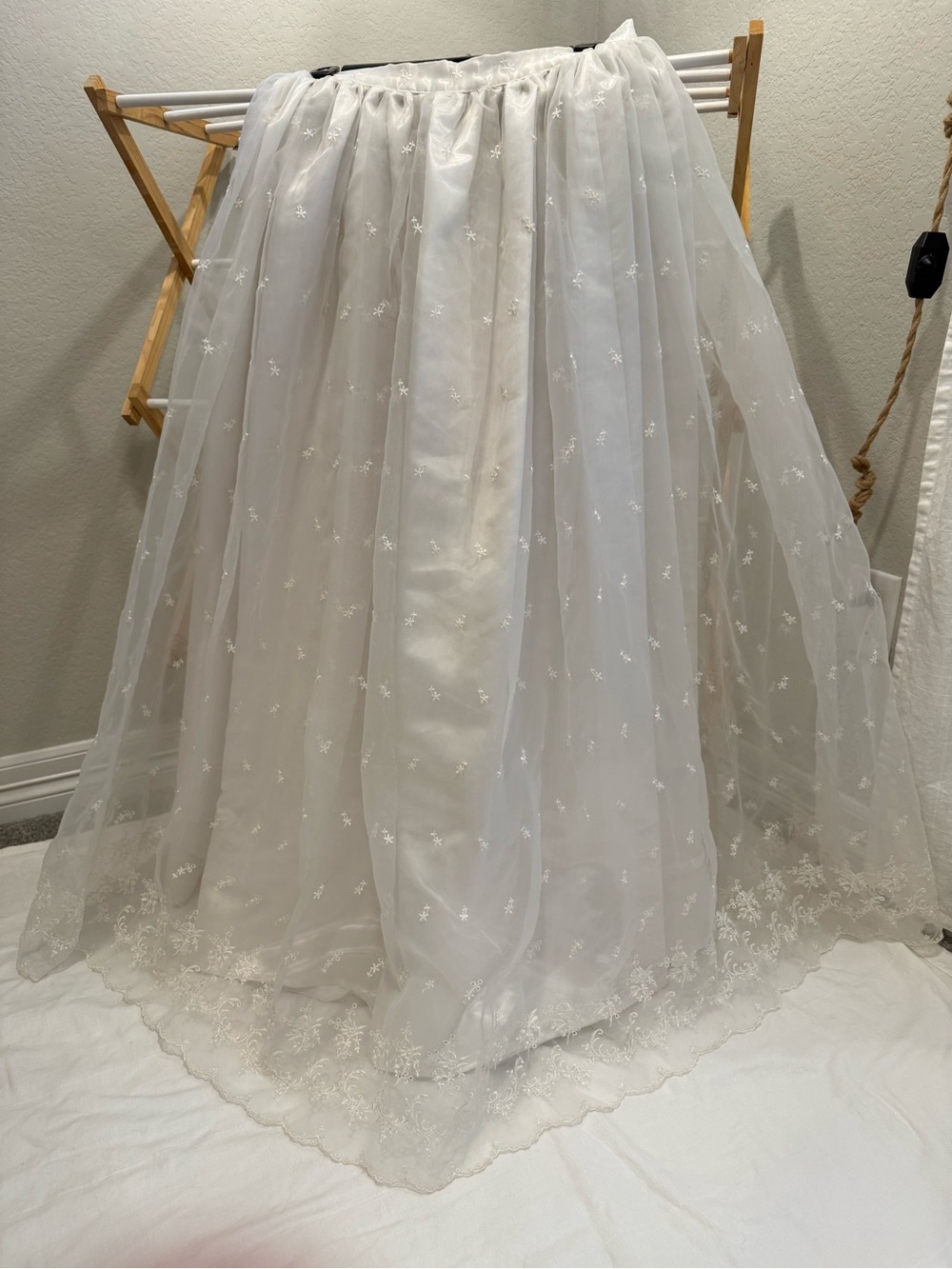 Ivory Embroidered Lace Full Maxi Skirt Scalloped Hem Bridal Romantic